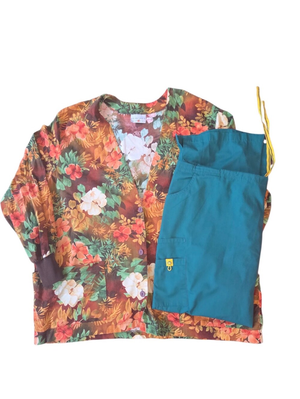 Flowers Scrub Set